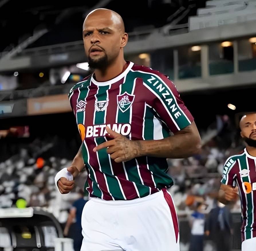 利拉德买断合同重回开拓者