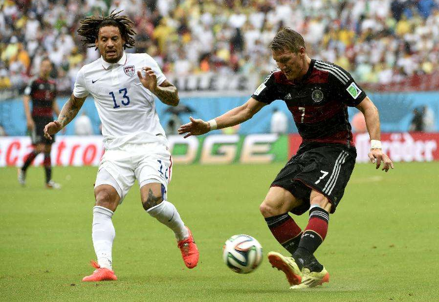 万博max网页版-美国足球运动员斩获最佳射手奖,技艺超群的是谁